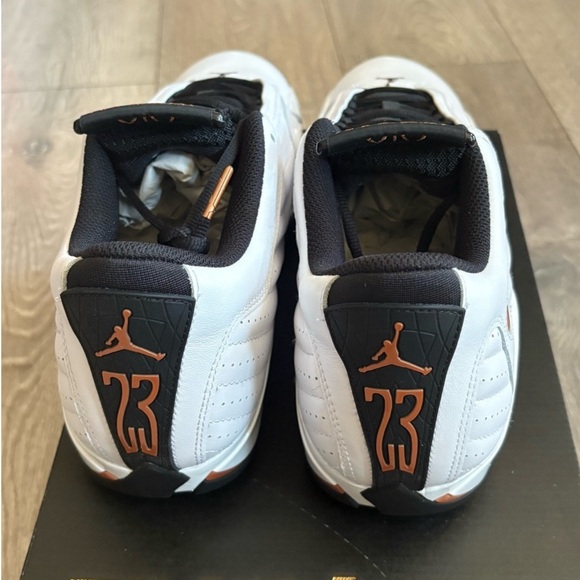 Men’s Jordan 14 Golf Shoes - Picture 4 of 6
